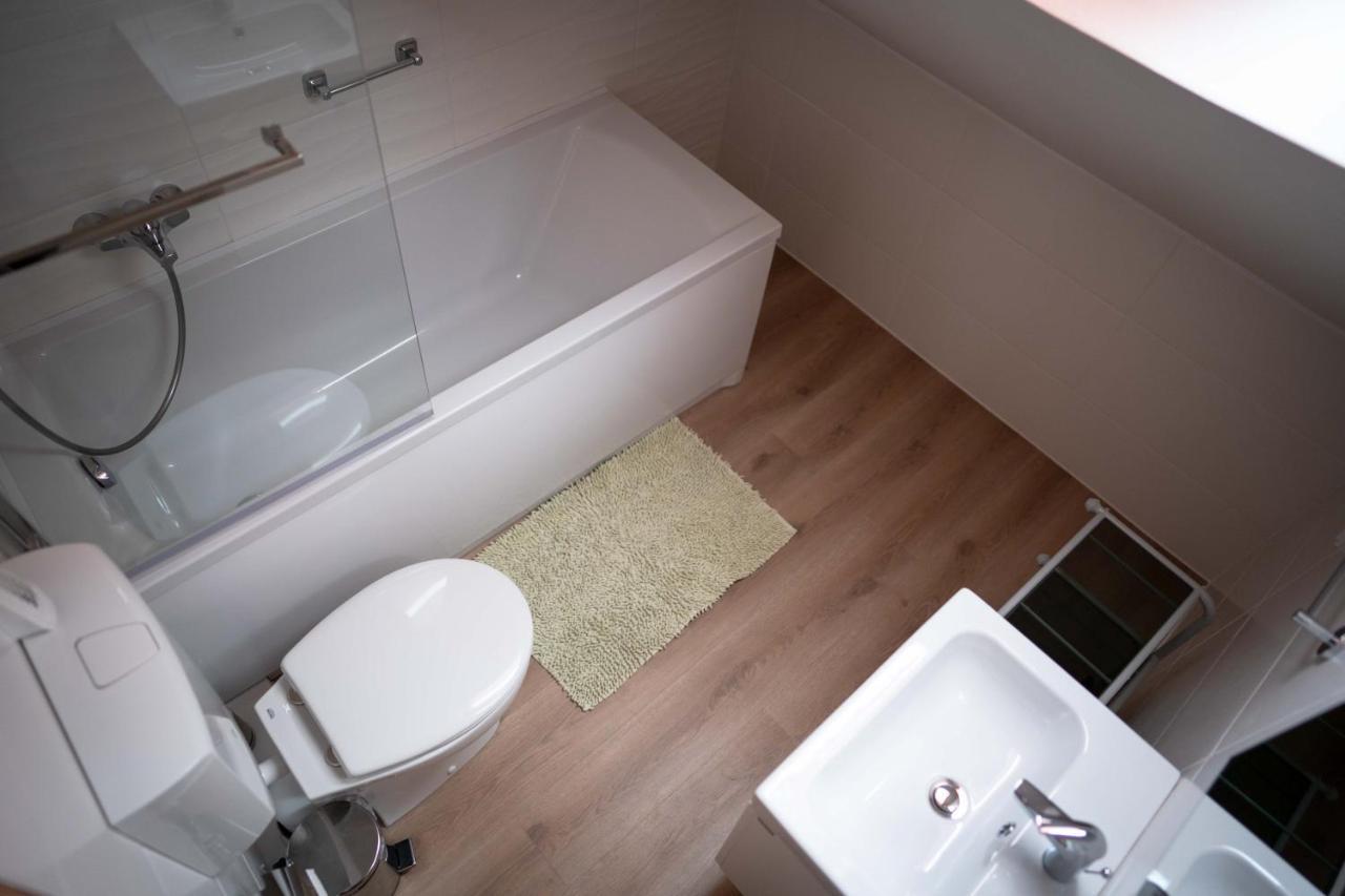 Marietta Apartman Heviz Bagian luar foto