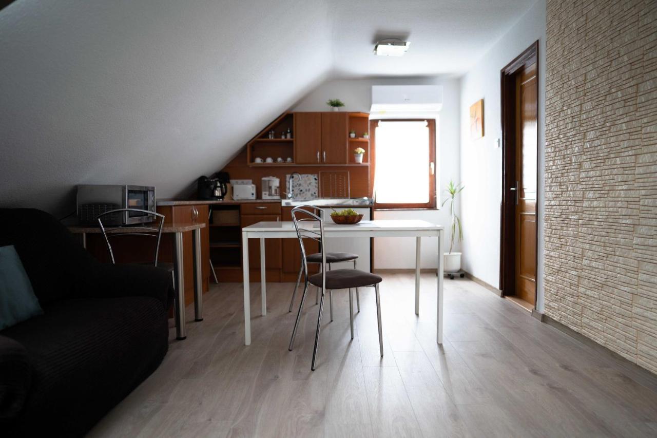 Marietta Apartman Heviz Bagian luar foto