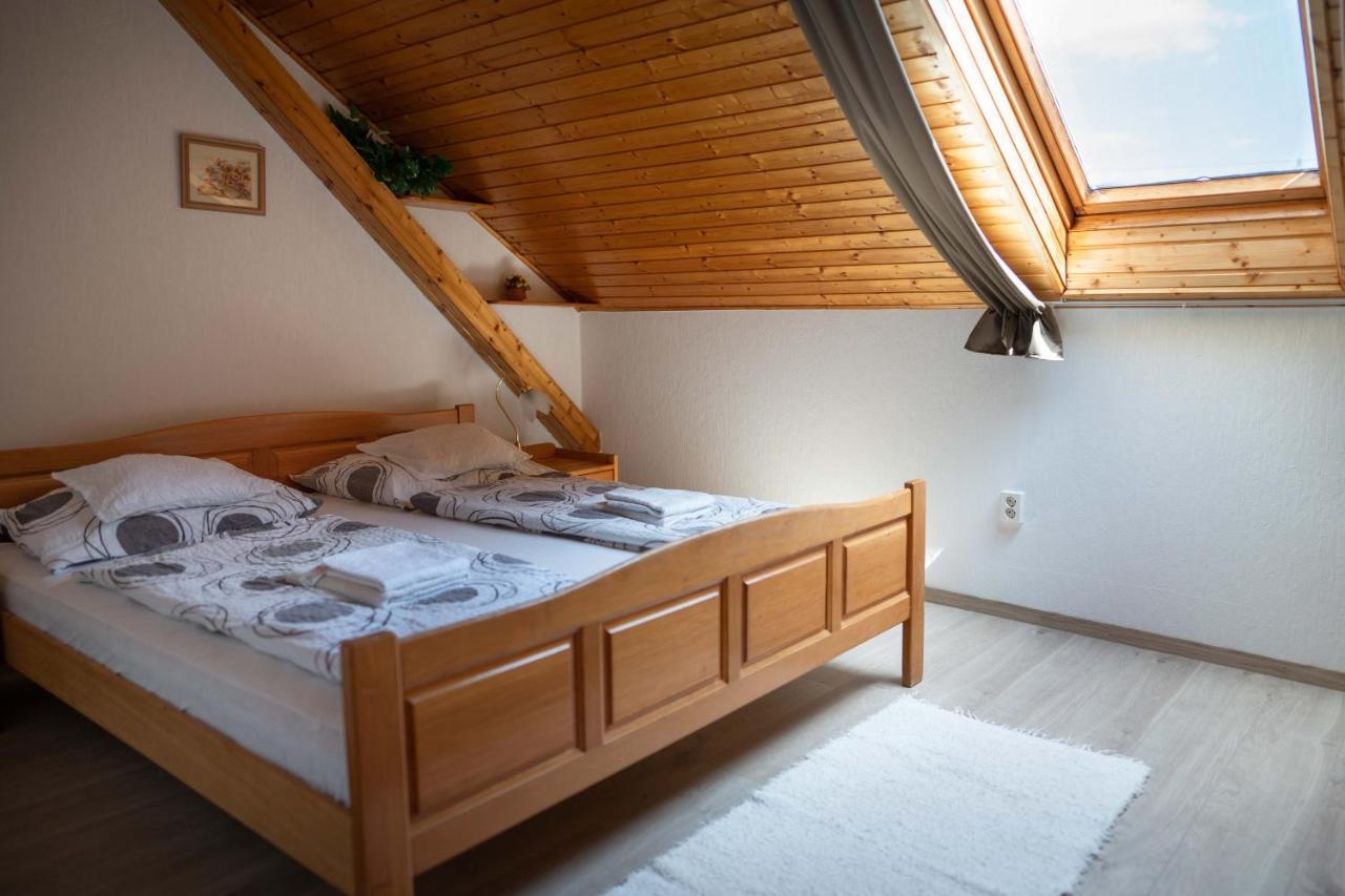Marietta Apartman Heviz Bagian luar foto